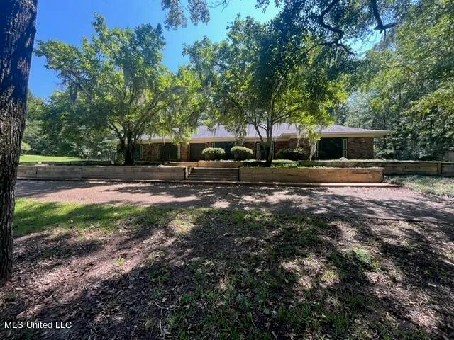 $289,900 | 714 Laney Drive, Clinton, MS 39056