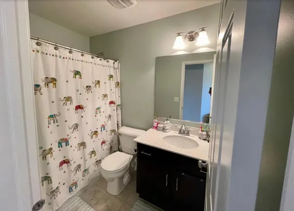 $3,100 | 2889 Henley Lane, Naperville, IL 60540