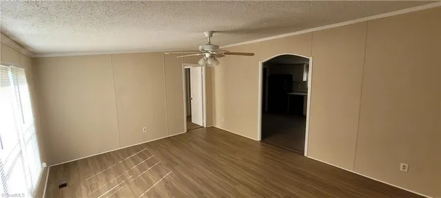 $1,395 | 724 Creek Ridge Road, Unit 165, Greensboro, NC 27406