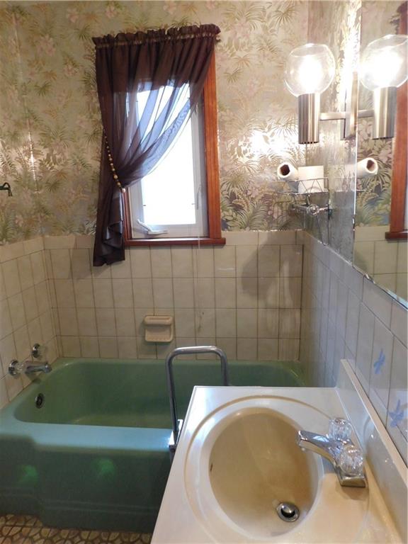 743 Saxonburg Road Butler, PA 16002 - Photo 12 of 24