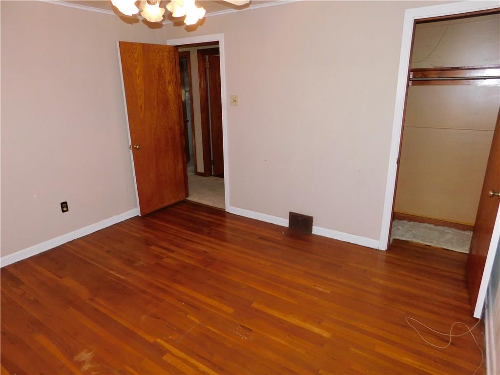 743 Saxonburg Road Butler, PA 16002 - Photo 5 of 24