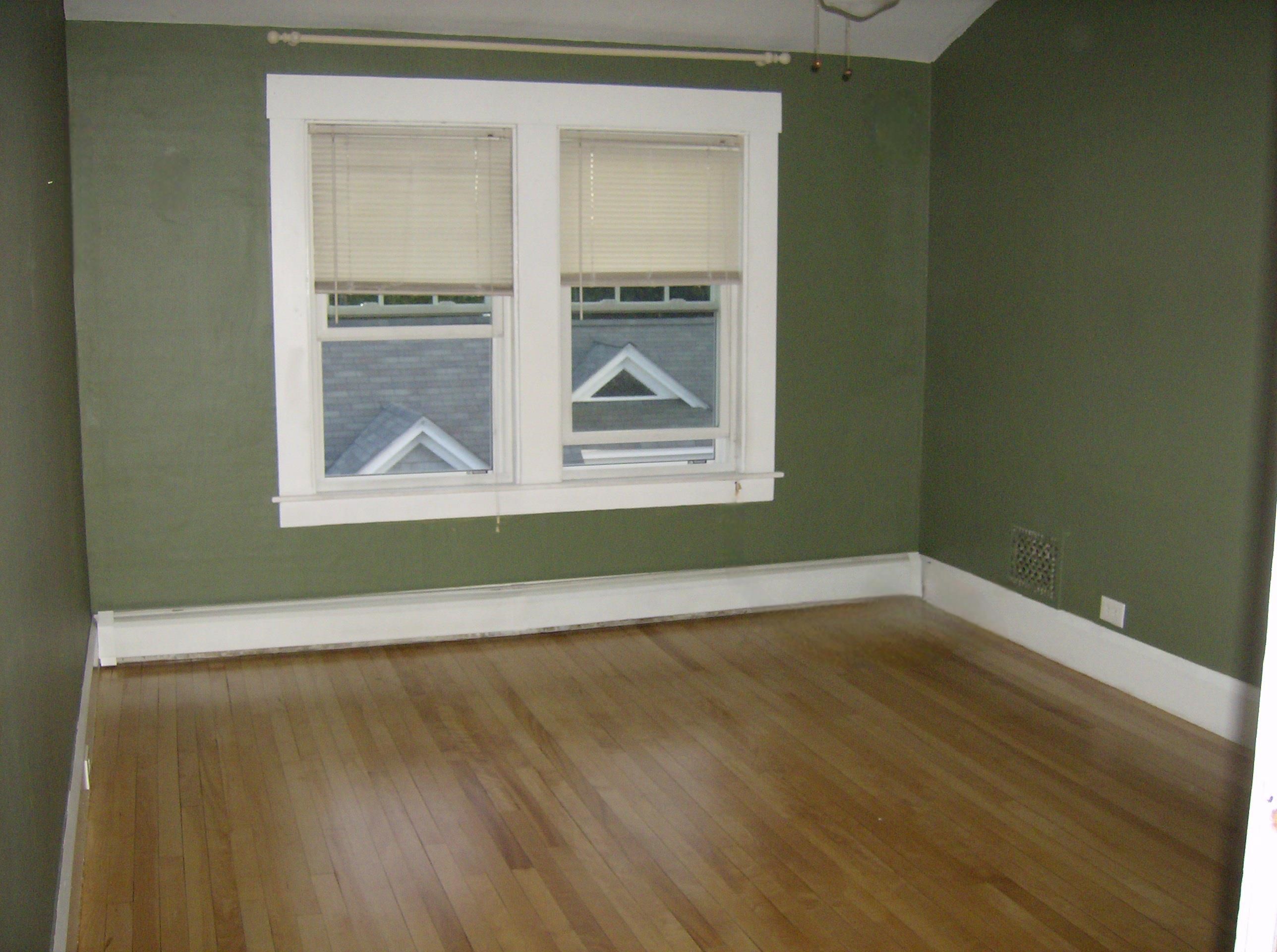 190 Ray Street Manchester, NH 03104 - Photo 10 of 45 Gallery Image 10