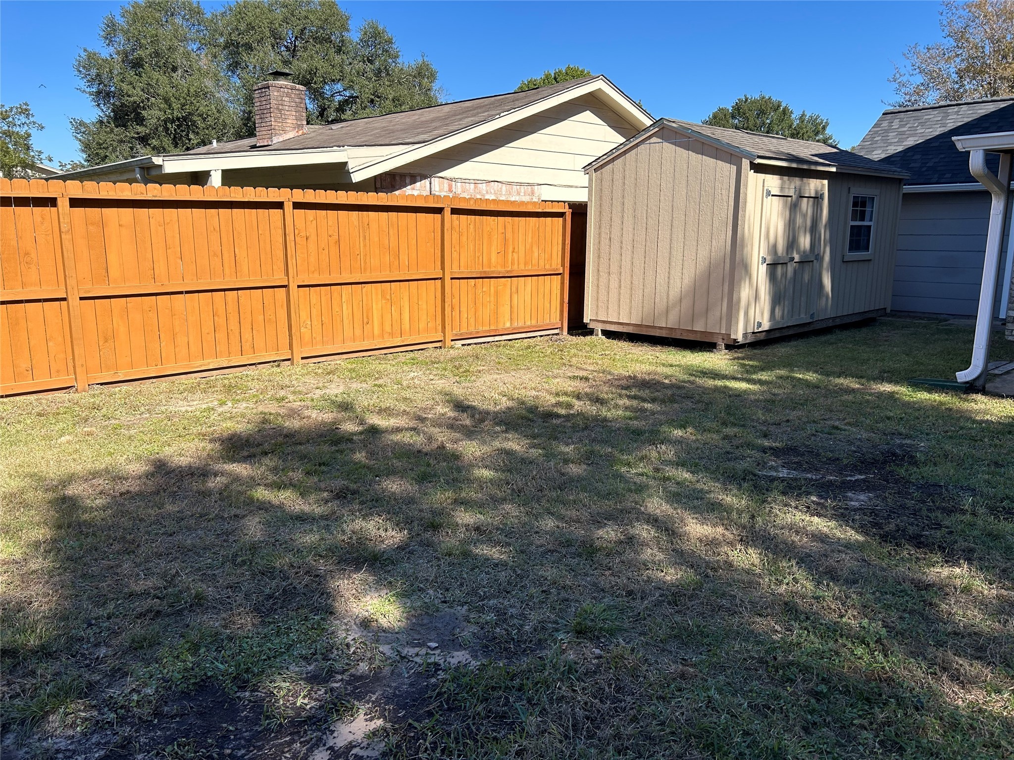 8523 Riverside Walk Lane Houston, TX 77064 - Photo 19 of 24 a view of a backyard