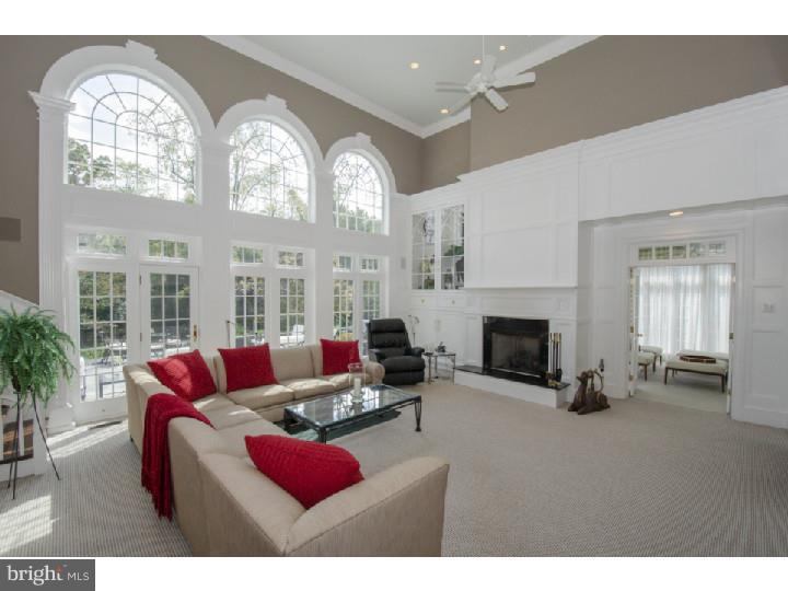 1025 Whitegate Road Wayne, PA 19087 - Photo 11 of 25 Family Room