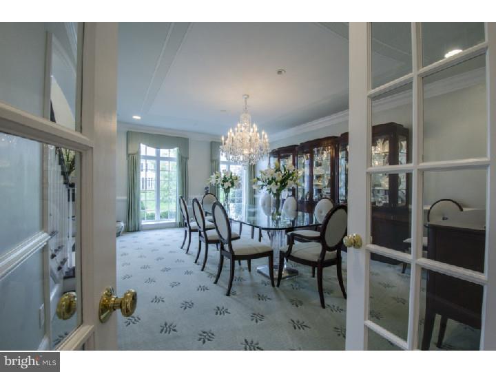 1025 Whitegate Road Wayne, PA 19087 - Photo 6 of 25 Dining Room