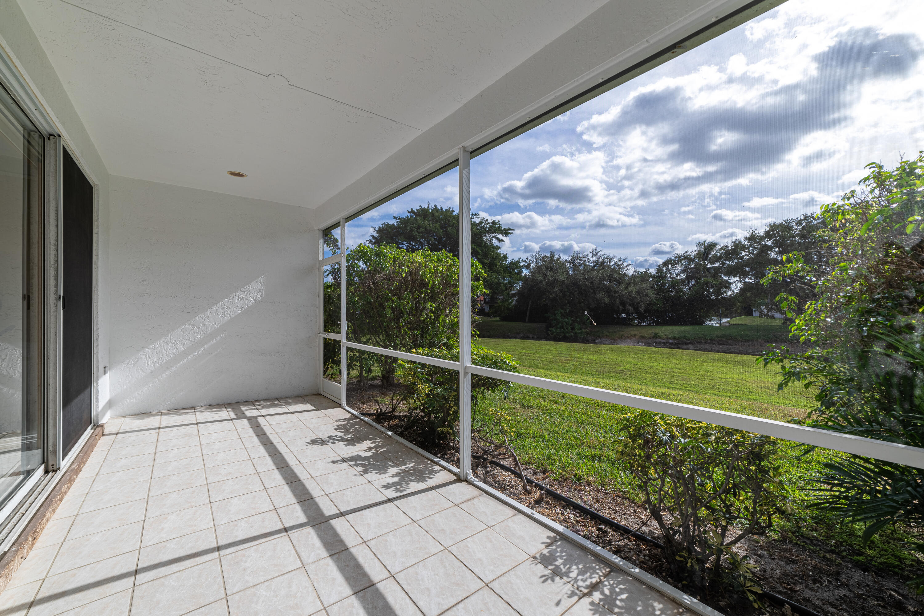 21486 St Andrews Grand Circle, Unit 16 Boca Raton, FL 33486 - Photo 34 of 34 Patio