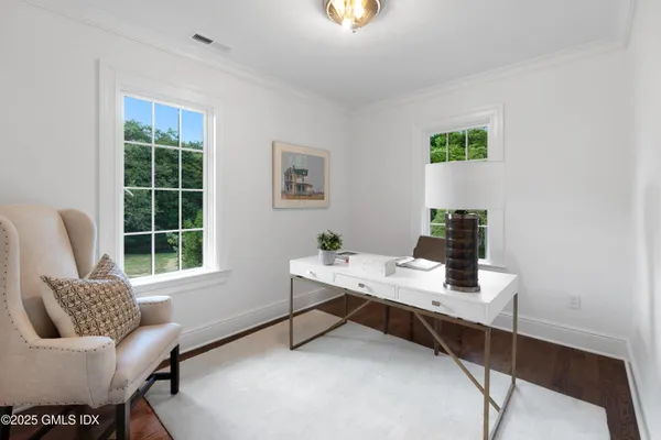 $8,500,000 | 18 Tokeneke Trail, Darien, CT 06820