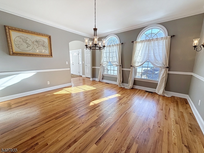 107 Lambert Drive Sparta, NJ 07871 - Photo 13 of 40