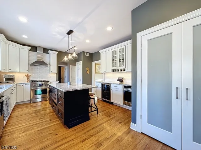 $1,190,500 | 107 Lambert Drive, Sparta, NJ 07871