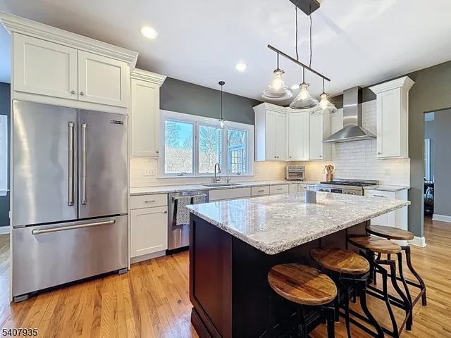 $1,190,500 | 107 Lambert Drive, Sparta, NJ 07871