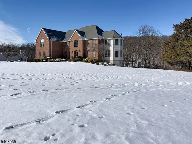 $1,190,500 | 107 Lambert Drive, Sparta, NJ 07871