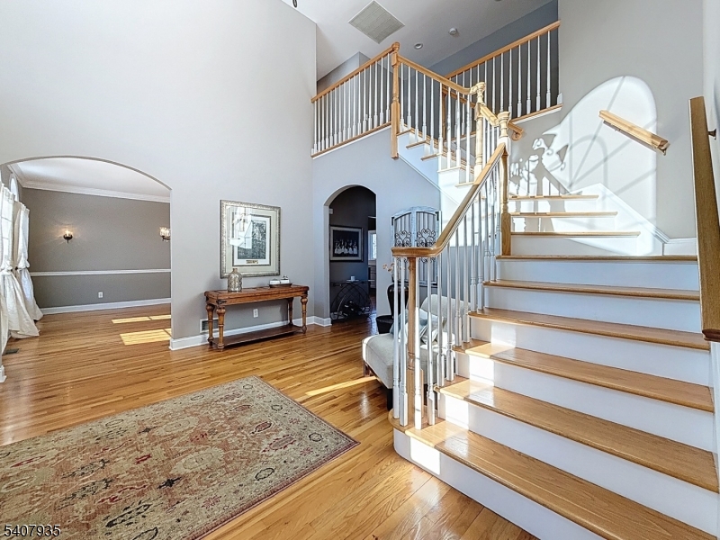 107 Lambert Drive Sparta, NJ 07871 - Photo 6 of 40