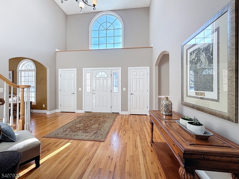 107 Lambert Drive Sparta, NJ 07871 - Photo 7 of 40