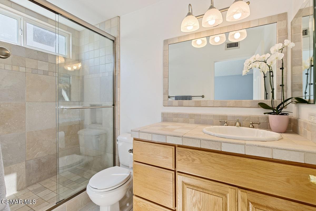 5784 Damon Street Simi Valley, CA 93063 - Photo 6 of 12 151A2486
