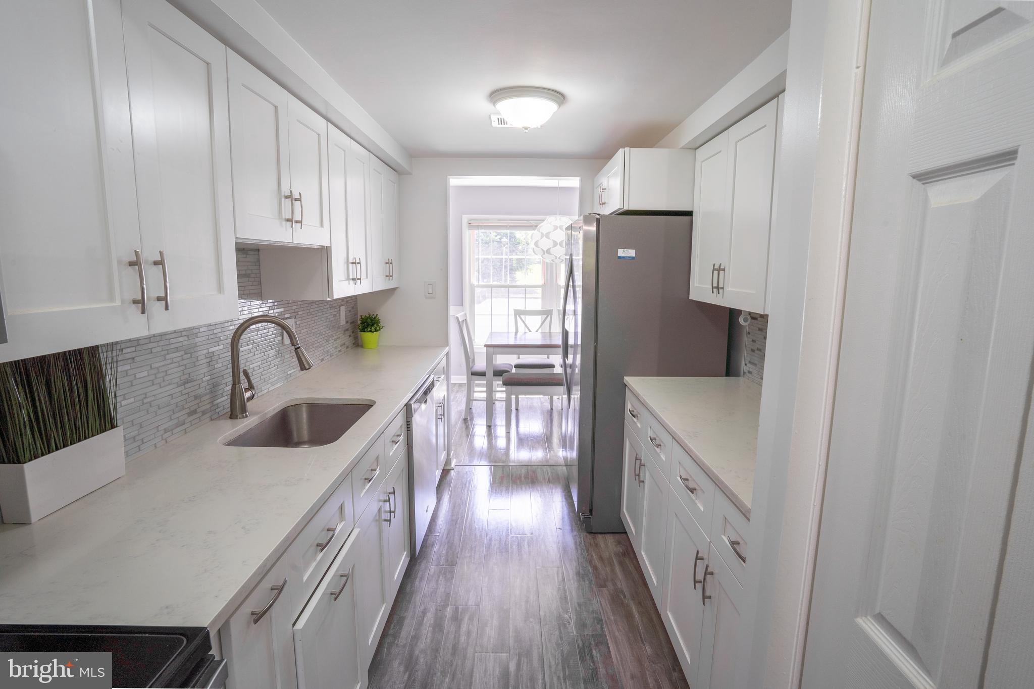 6468 Rockshire Street Alexandria, VA 22315 - Photo 5 of 34 Gallery Image 5