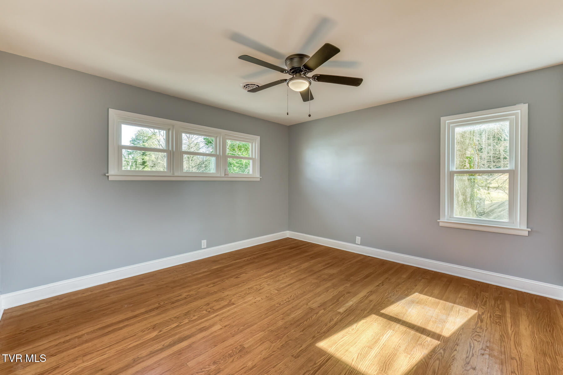1140 Foxcroft Road Bristol, VA 24201 - Photo 27 of 50 1140 Foxcroft Rd-27