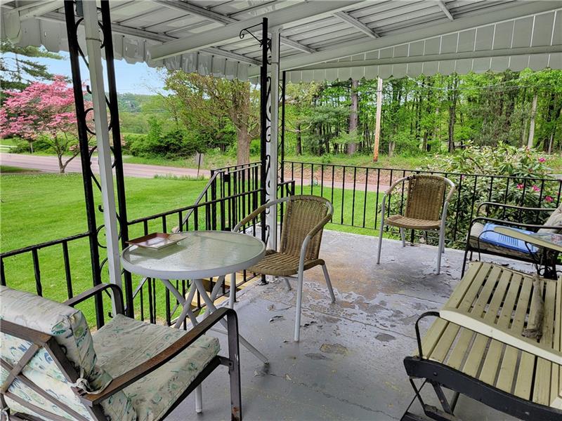 5172 Hardt Road Gibsonia, PA 15044 - Photo 2 of 25 Gallery Image 2