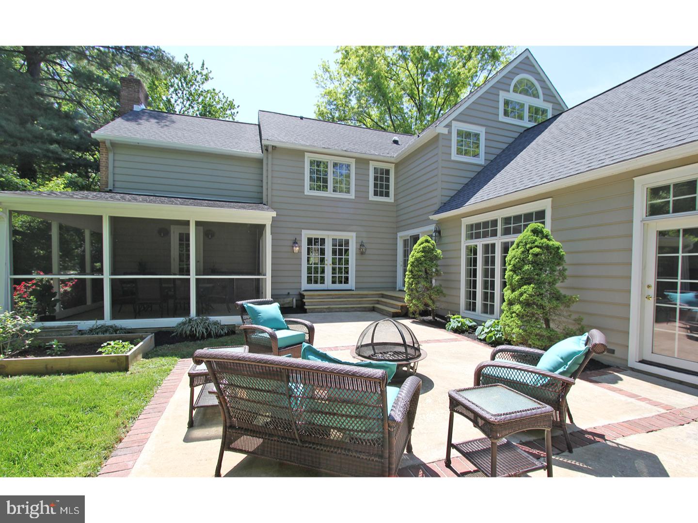 129 Ladderback Lane Devon, PA 19333 - Photo 11 of 25 Exterior Back