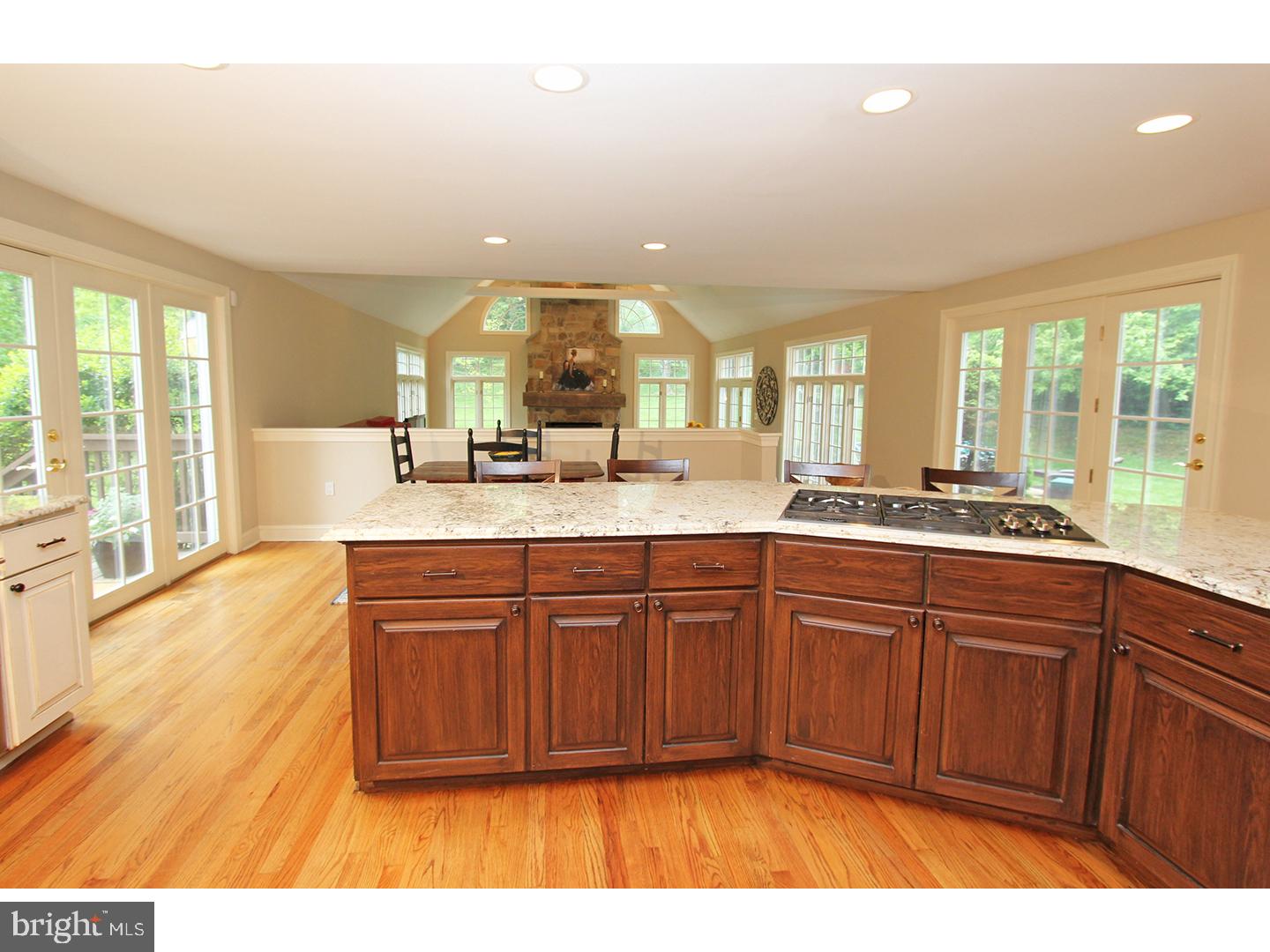 129 Ladderback Lane Devon, PA 19333 - Photo 6 of 25 Kitchen
