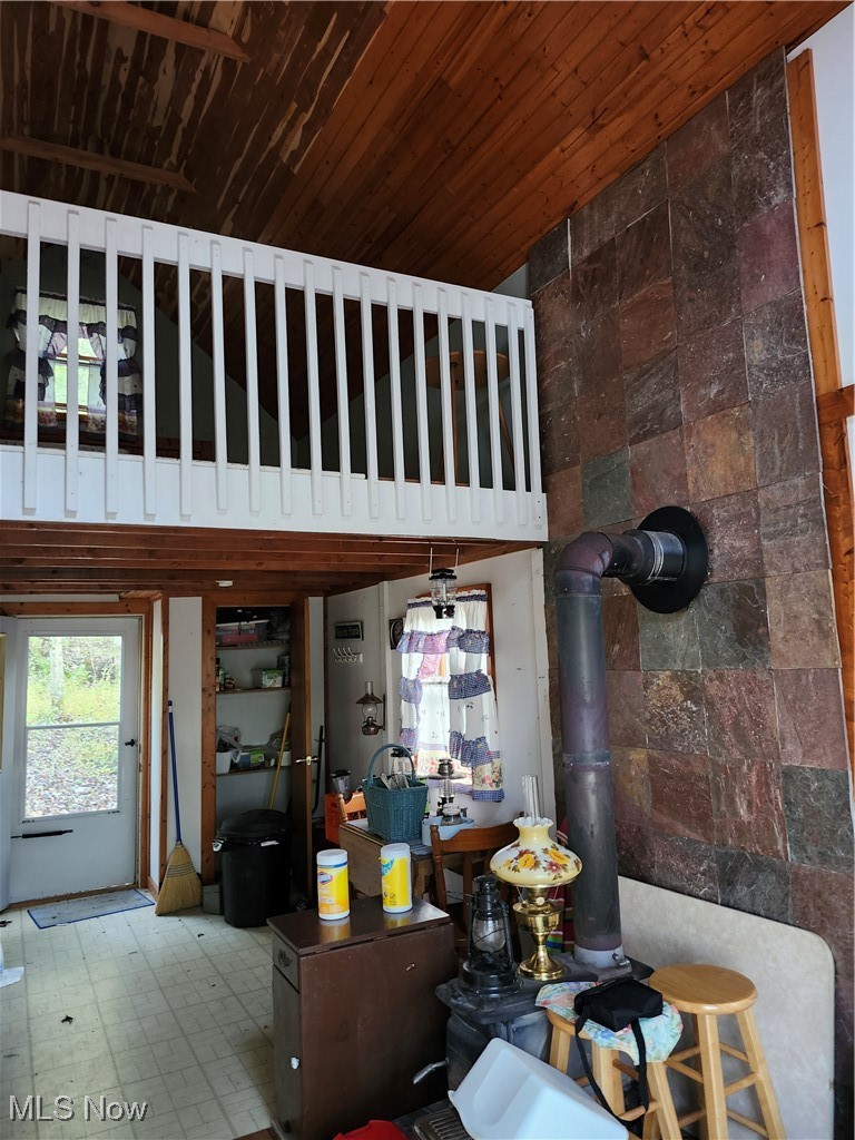 2246 Pledge Road Southeast Carrollton, OH 44615 - Photo 13 of 21 Gallery Image 13