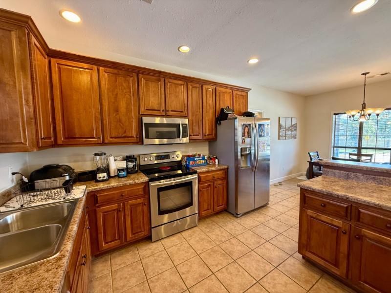 134 Rippavilla Street Saltillo, MS 38866 - Photo 7 of 32 7 Kitchen