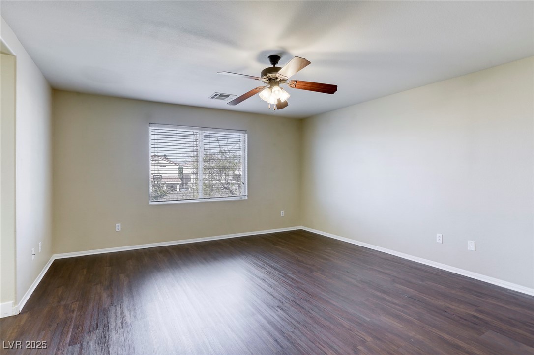 4841 North Bride Street North Las Vegas, NV 89081 - Photo 18 of 38