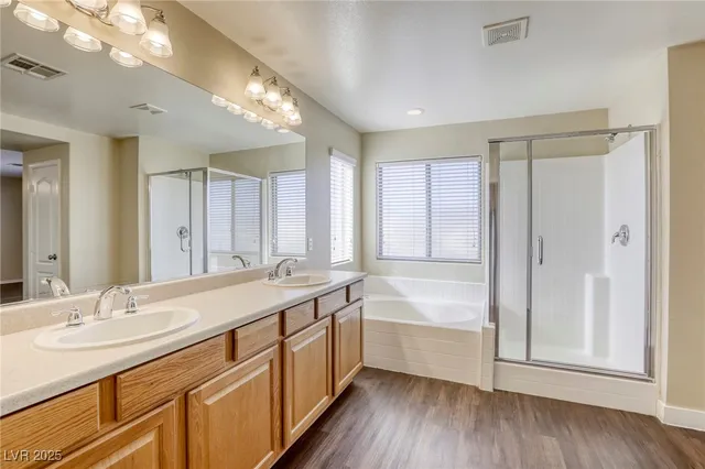 $2,000 | 4841 North Bride Street, North Las Vegas, NV 89081