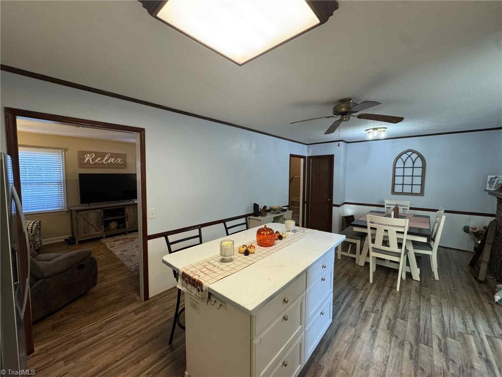 142 James Street Elkin, NC 28621 - Photo 13 of 44