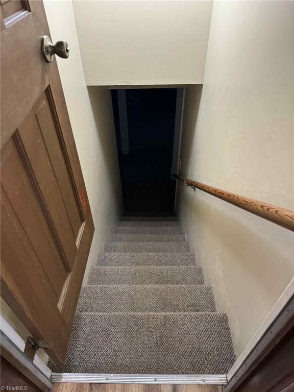 142 James Street Elkin, NC 28621 - Photo 26 of 44