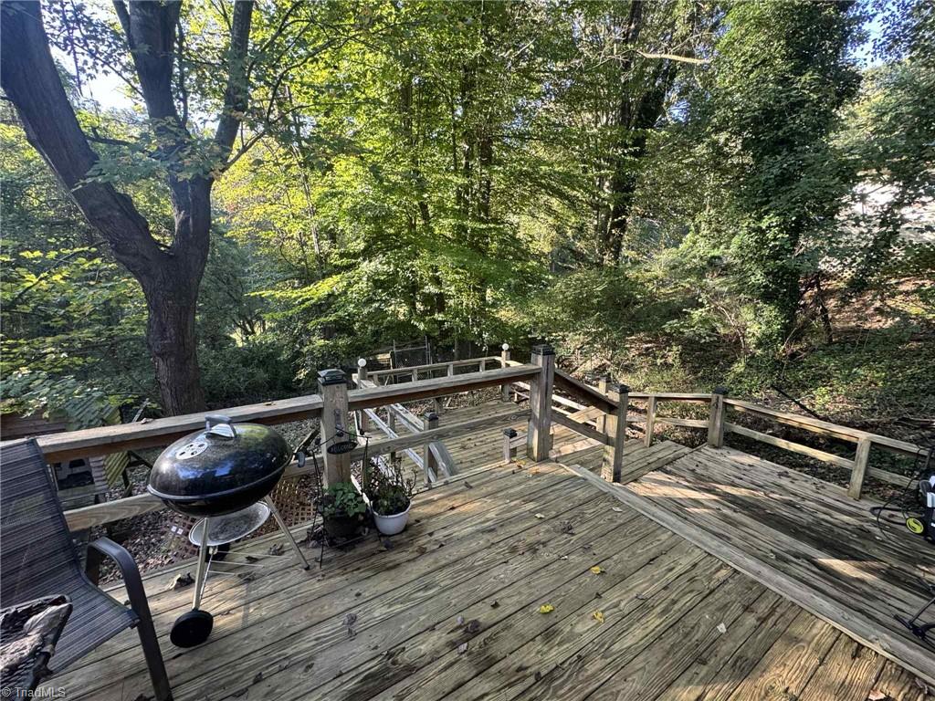 142 James Street Elkin, NC 28621 - Photo 36 of 44