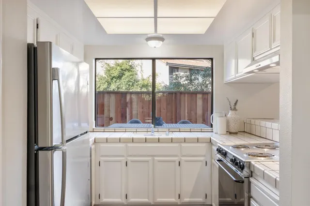 $1,649,000 | 1467 Tyler Park Way, Mountain View, CA 94040