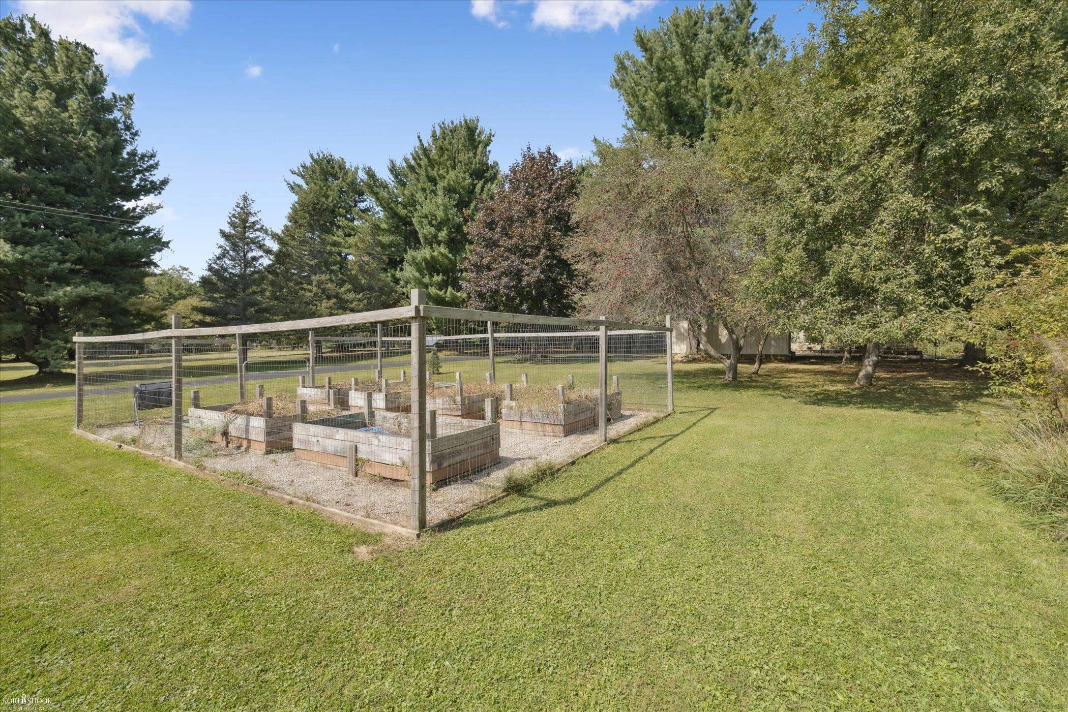 2197 Haslett Road Williamston, MI 48895 - Photo 37 of 58