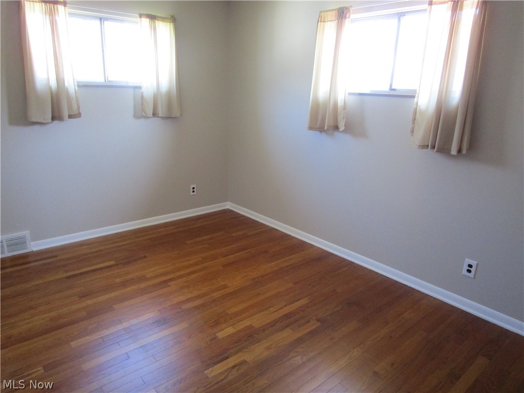 29955 Regent Road Wickliffe, OH 44092 - Photo 6 of 15 Gallery Image 6