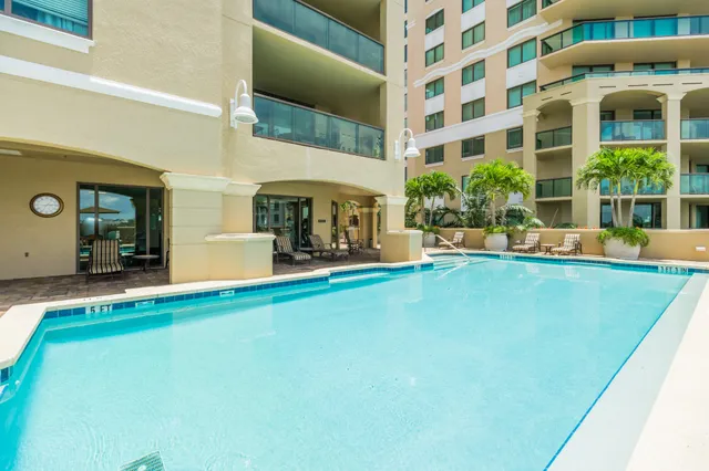 a view of an house with swimming pool