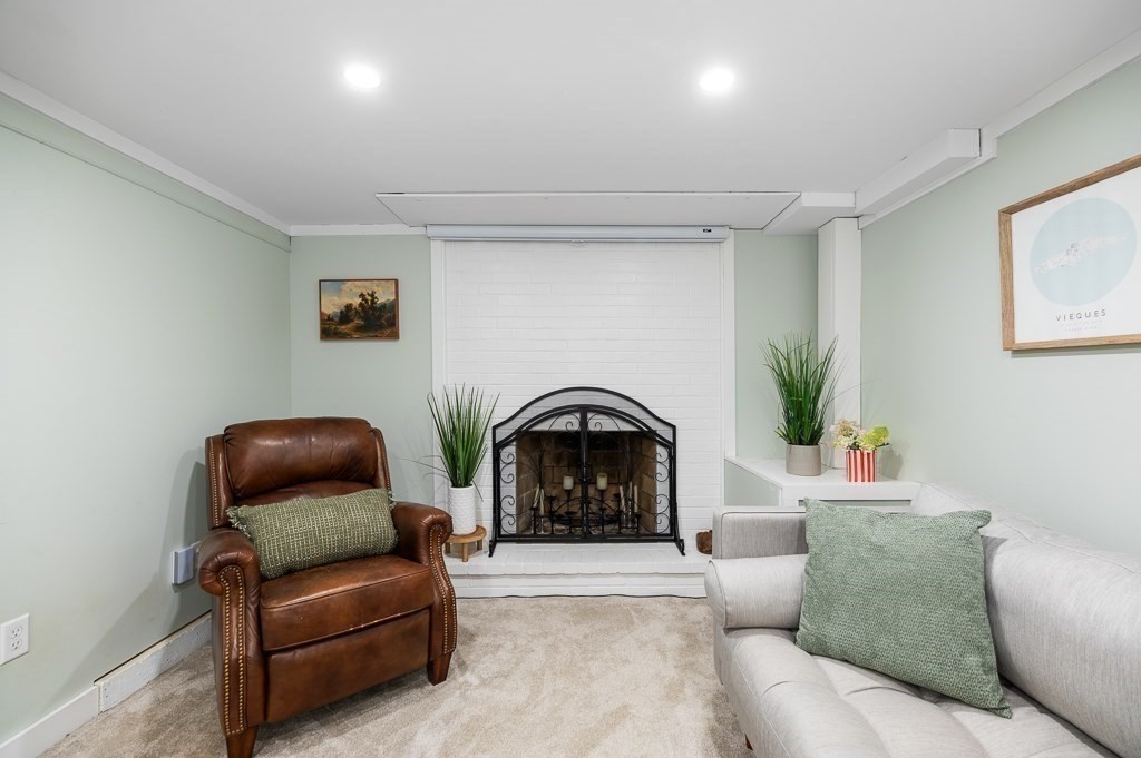15 Saville Road Gloucester, MA 01930 - Photo 17 of 38 Gallery Image 17