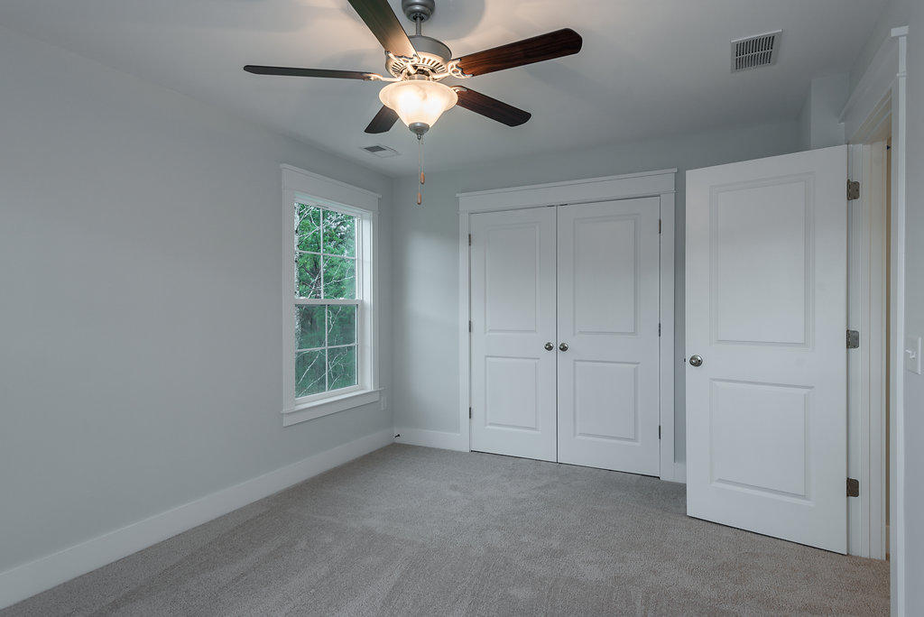 305 Jamesbury Road Charleston, SC 29492 - Photo 43 of 58 305JamesburyRoadIN-45