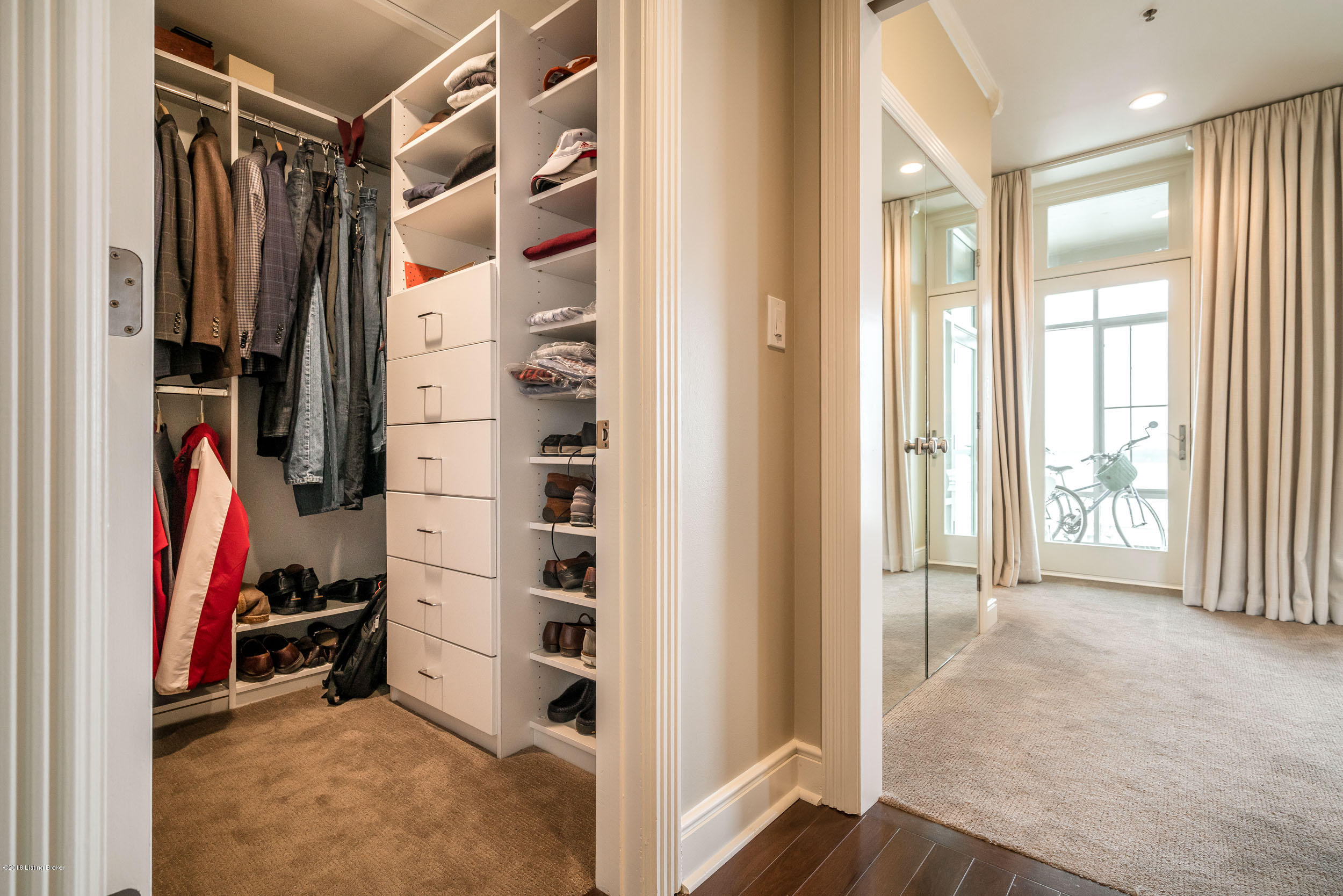 711 West Main Street, Unit Q & R Louisville, KY 40202 - Photo 24 of 53 23 Dual Master Closet
