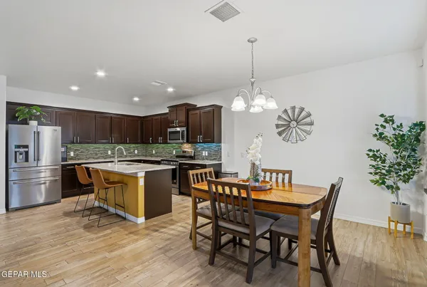 $419,950 | 809 Gold Beach Drive, Canutillo, TX 79835