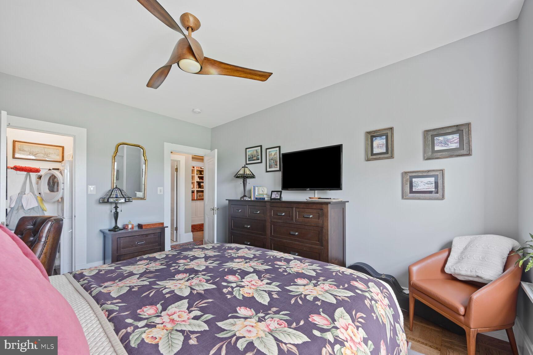 3900 Cathedral Avenue Northwest, Unit 411A Washington, DC 20016 - Photo 18 of 26