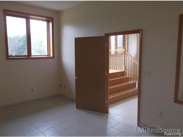 930 East Buell Road Rochester, MI 48306 - Photo 22 of 28 Buell24.jpg