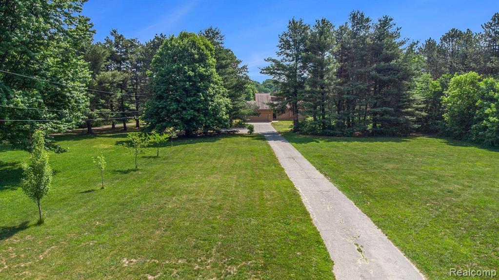 7374 Johnson Road Flushing, MI 48433 - Photo 22 of 29
