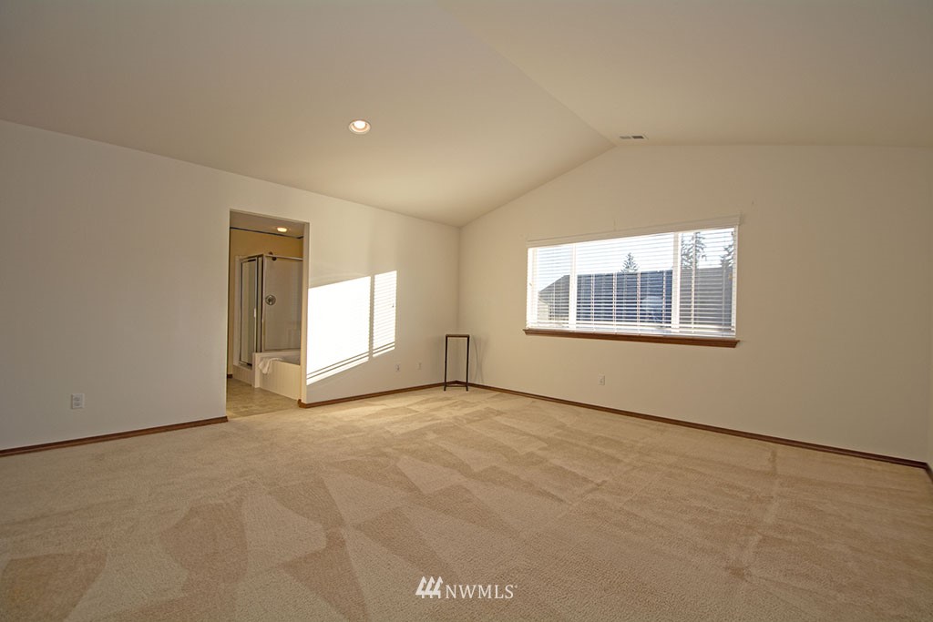 3202 171st Place Southeast Bothell, WA 98012 - Photo 12 of 25 Gallery Image 12