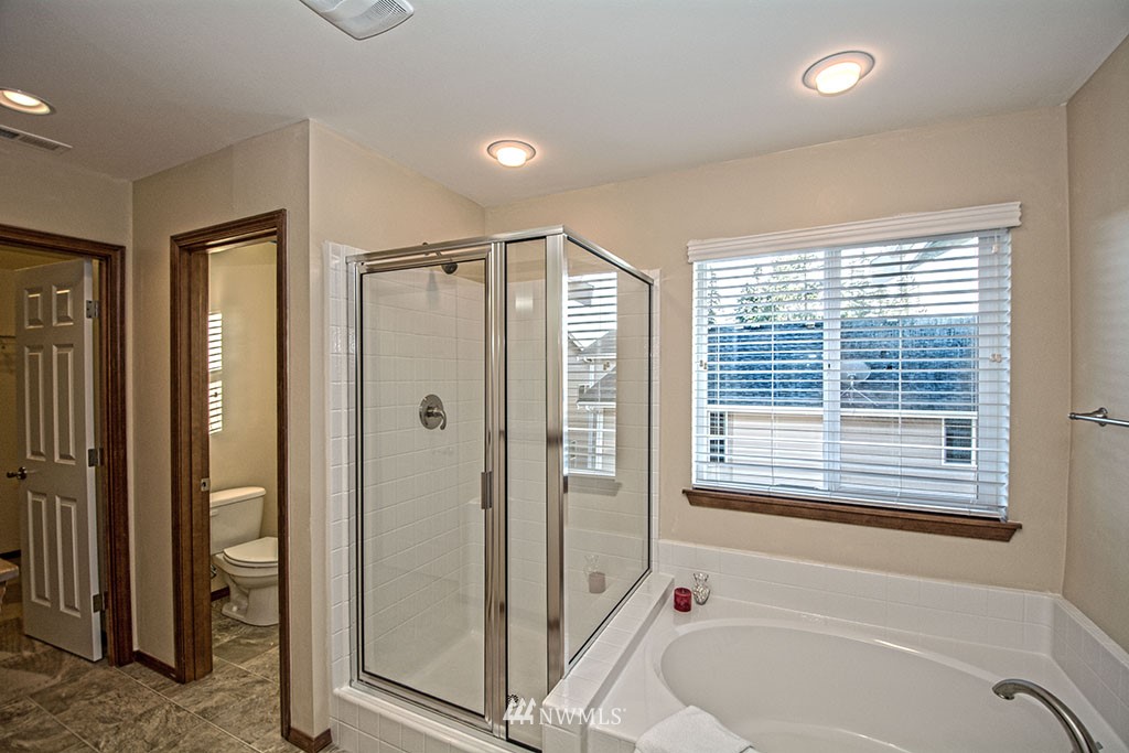 3202 171st Place Southeast Bothell, WA 98012 - Photo 14 of 25 Gallery Image 14
