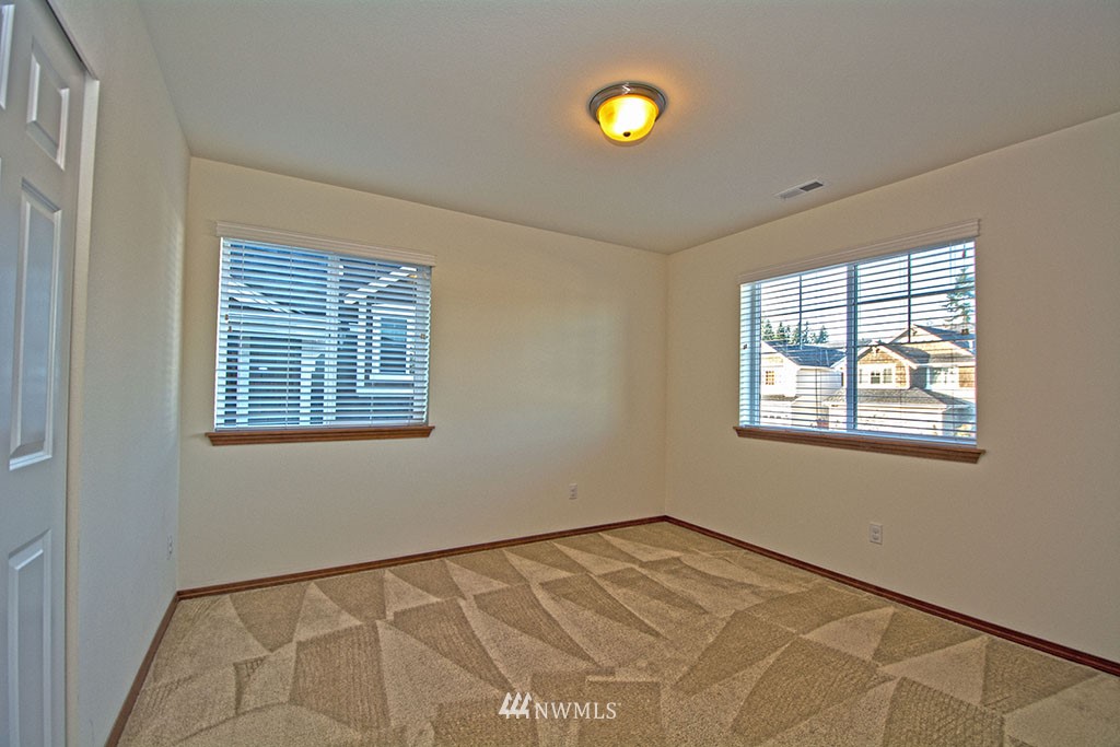 3202 171st Place Southeast Bothell, WA 98012 - Photo 17 of 25 Gallery Image 17
