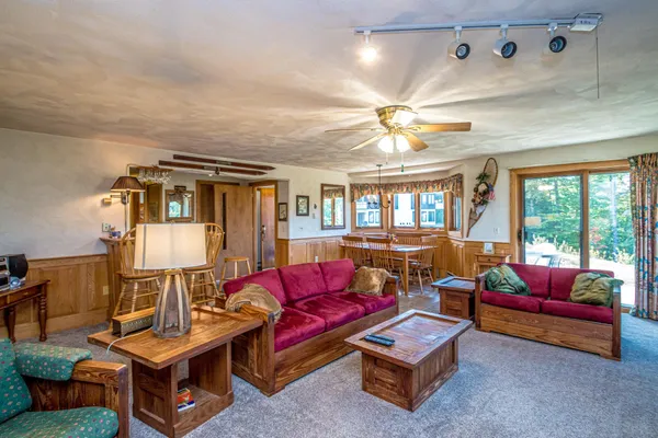 $425,000 | 30 Christmas Mountain Road, Unit H30, Intervale, NH 03845