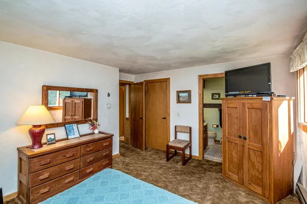 $425,000 | 30 Christmas Mountain Road, Unit H30, Intervale, NH 03845