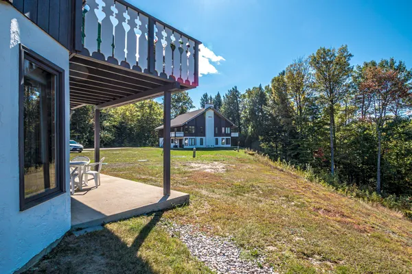 $425,000 | 30 Christmas Mountain Road, Unit H30, Intervale, NH 03845