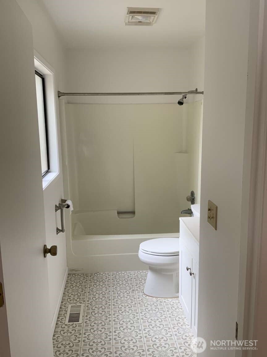 104 Terumi Lane Longview, WA 98632 - Photo 31 of 39