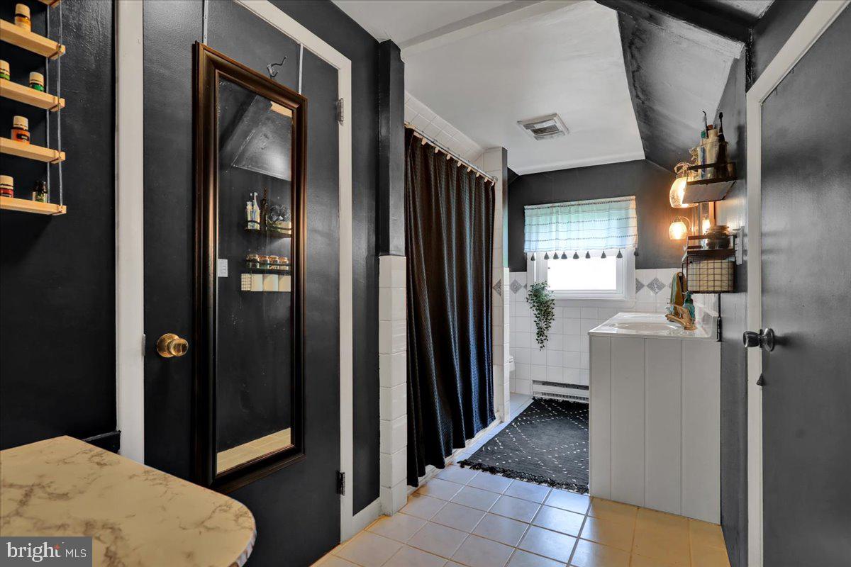 700 State Street Reading, PA 19607 - Photo 16 of 42