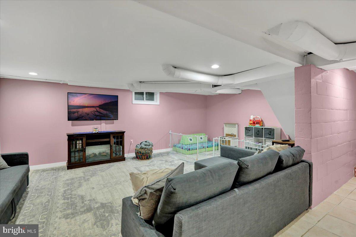 700 State Street Reading, PA 19607 - Photo 26 of 42